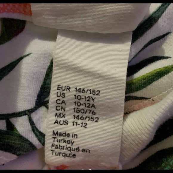 Kids shirt.. size 10-12 - Picture 2 of 2